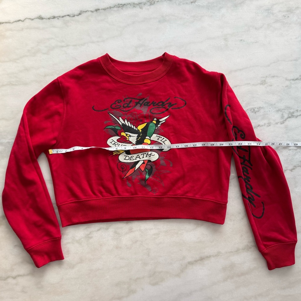Ed Hardy Women's Red Cropped Graphic Sweatshirt Long Sleeve Casual Size M - Picture 5 of 11